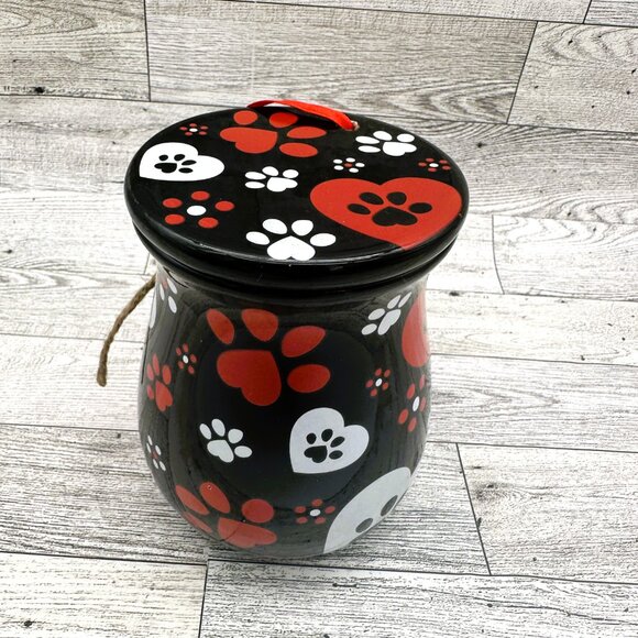 Temptations by Tara 16 oz. Dog Paws Heart Black Mug & Ornament/Lid - Picture 3 of 7